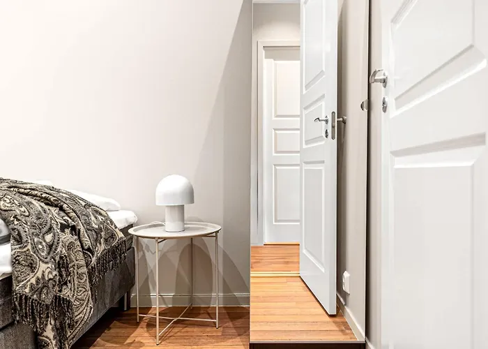 Heimby Homes - Seaside Balcony