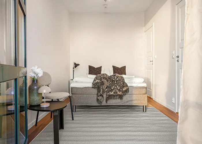 Heimby Homes - Seaside Balcony Apartment Bergen