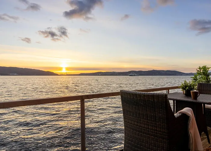 Apartment Heimby Homes - Seaside Balcony *