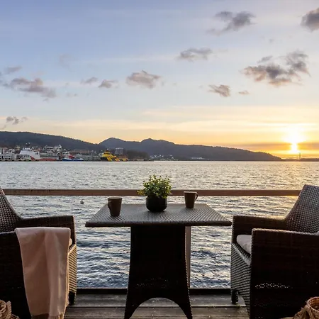 Lägenhet Heimby Homes - Seaside Balcony