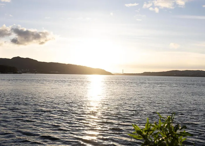 Heimby Homes - Seaside Balcony * 卑爾根